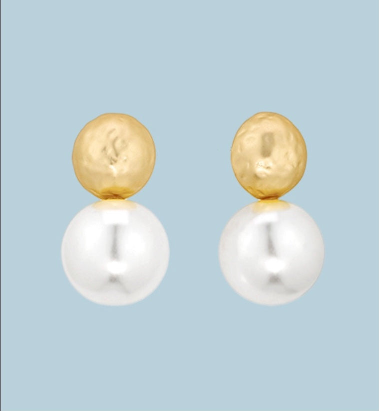 Matte Gold Textured Pearl Earrings